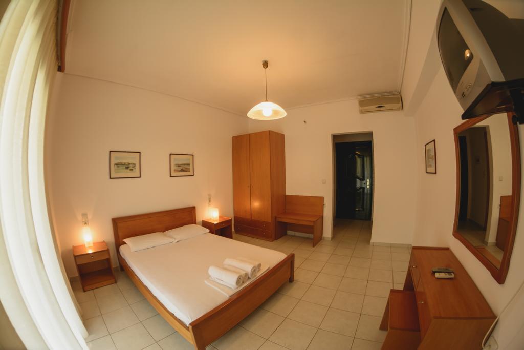 Althea Studios Lefkada Áyios Nikítas Room photo