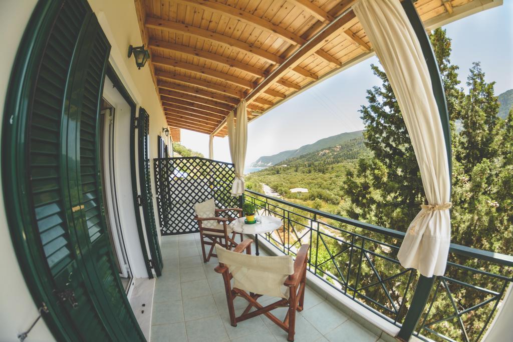 Althea Studios Lefkada Áyios Nikítas Room photo