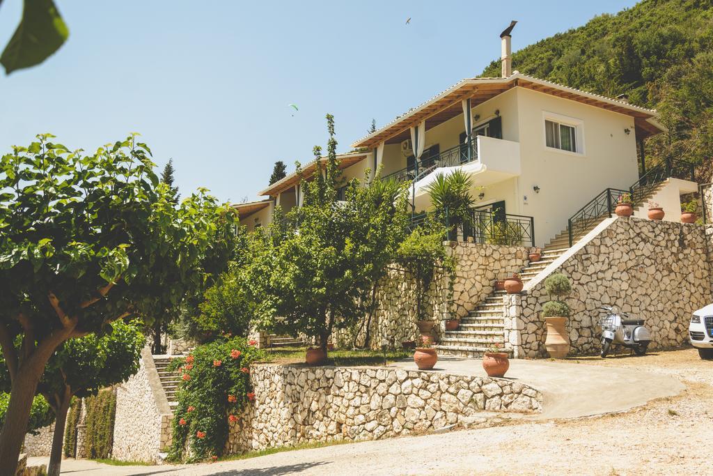 Althea Studios Lefkada Áyios Nikítas Room photo