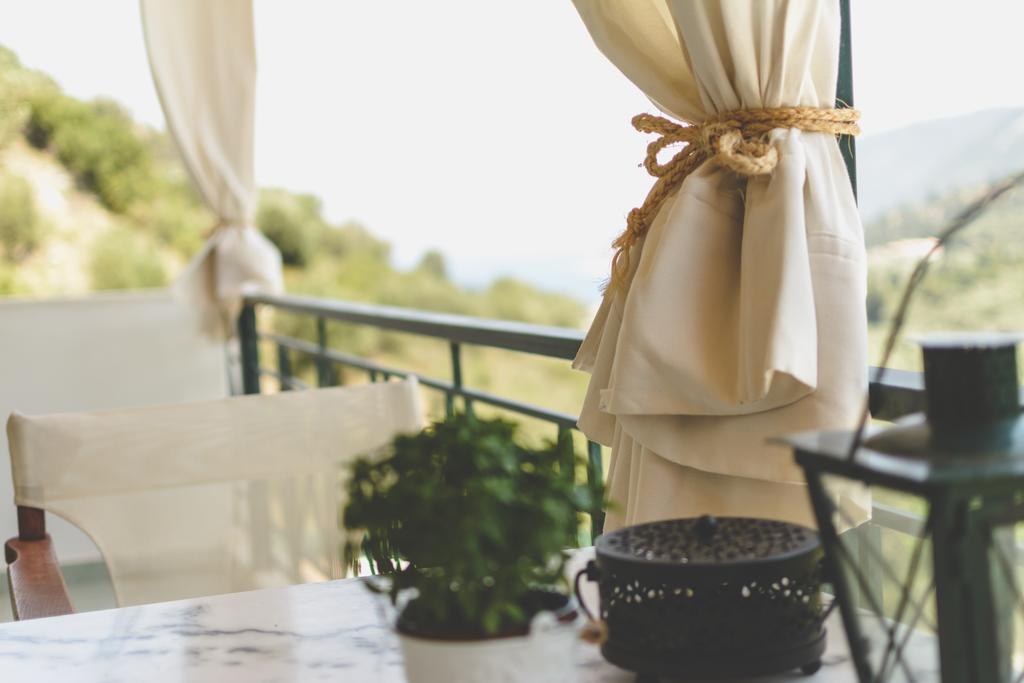 Althea Studios Lefkada Áyios Nikítas Room photo