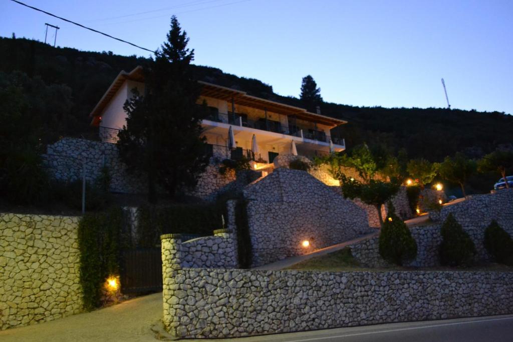 Althea Studios Lefkada Áyios Nikítas Exterior photo